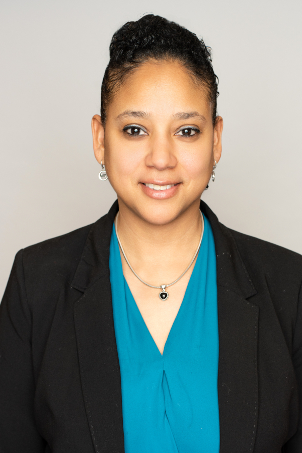  Rosa Morales